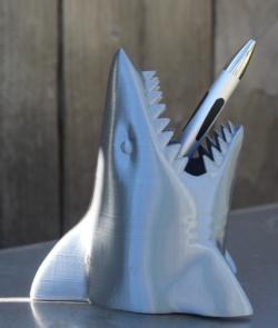 Stylish Office Desk Pen Holder – Clever Contraptions