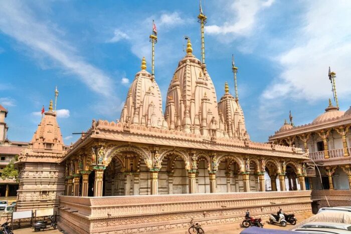 Ahmedabad to Jamnagar Cab