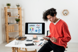 Logo Designer Jobs