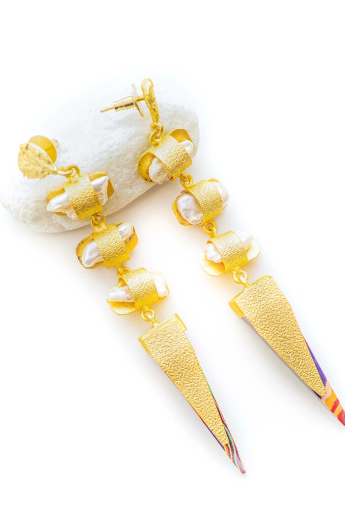 pearl earrings