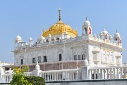 Hyderabad To Nanded Cab