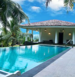 What’s the Lifespan of a Fibreglass Pool in Brisbane’s Weather?