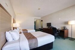 Ramada Hotel Nisku | Comfort Near Edmonton Airport