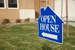 Promote Events with Custom Yard Signs Near Me