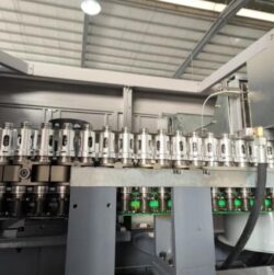500-1000ml IV Fluid 0.9%NaCl PP Bottle Parenteral Solution Blowing Machine Turnkey Project