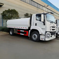 SPRINKLER TRUCK