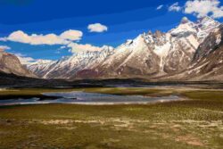 Kashmir Tour Packages – Explore Paradise Valleys