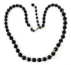 Elegant Vintage Designer Necklaces with Timeless Style