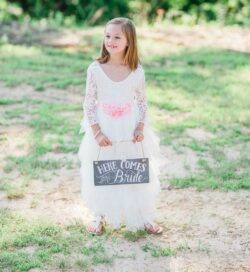 Romantic White Lace Toddler Flower Girl Dress, Boho Long Sleeve Crochet Tulle Wedding Gown for Girls