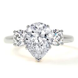 Shop Lab Diamond Engagement Rings Pear Cut Diamond Ring