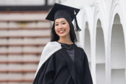 Find The Best Graduation Photo Studio in Singapore