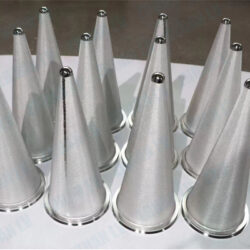 Sintered mesh filter element