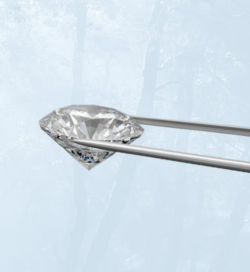 Lab Grown Diamonds in Los Angeles — Why More Buyers Are Choosing Them and What to Know First
