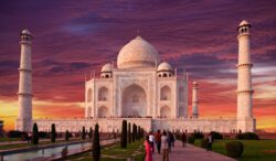 Agra to Delhi taxi booking | Check Taxi Fare & Book Online