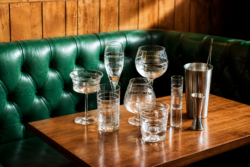 Luxury Stemware & Designer Wine Glasses for Elegant Dining