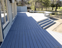 Skilled Deck Contractor Creating Functional Seattle Outdoor Spaces