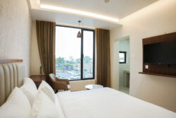 Why Manchester Suites is the Perfect Choice for Business, Medical, and Short-Stay Travelers in C ...