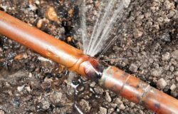 Early Warning Signs That A Burst Pipe Repair May Be Needed Soon