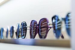 What Drives Impulse Purchases in Fashion Retail?
