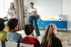 10 Strategies That Support English Language Learners Across All Subjects