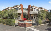 Enjoy Art Deco Charm in Williamstown with a Bay View Apartment
